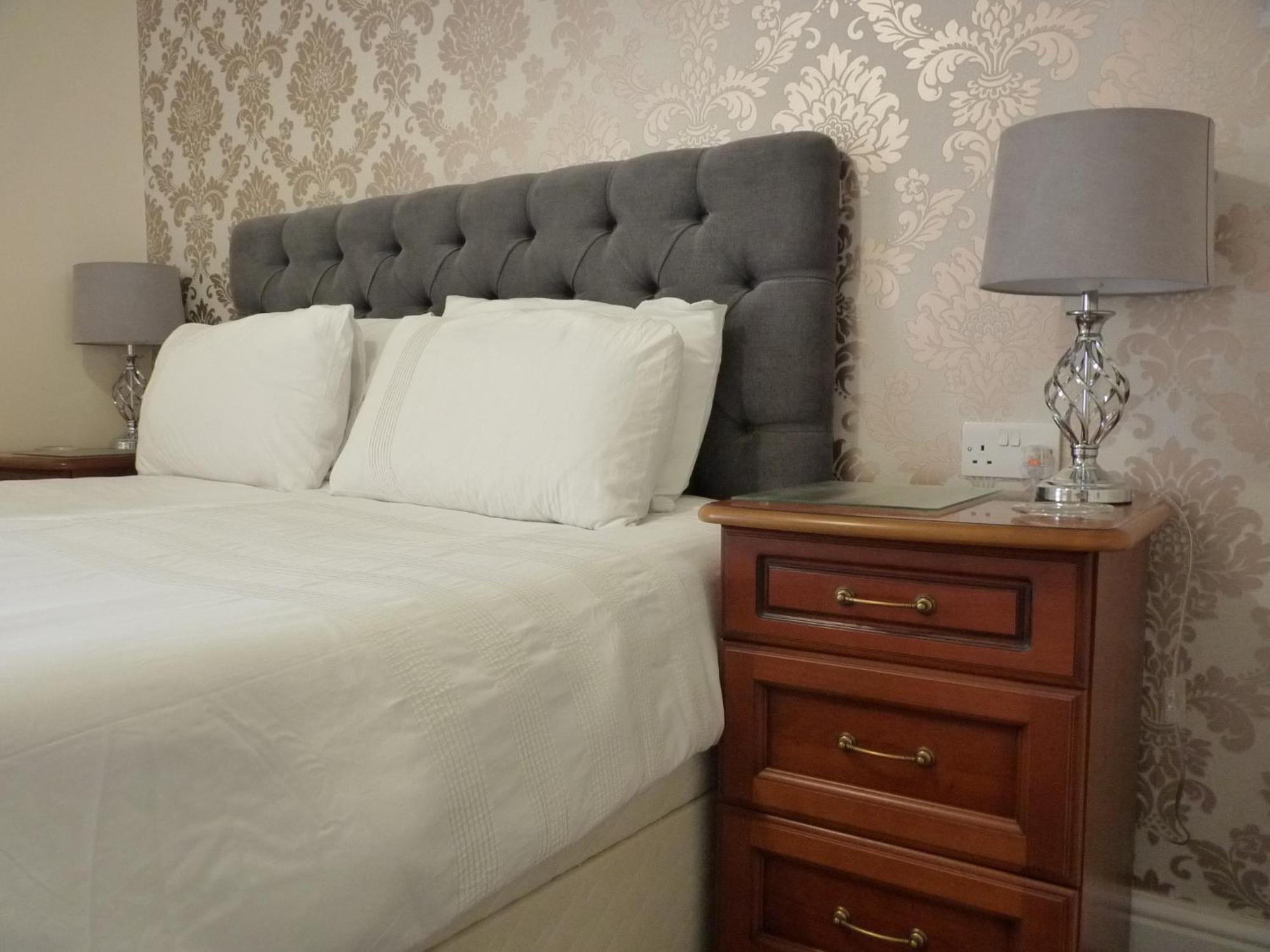 Seven Stars - Bed & Breakfast & Restaurant Okehampton Esterno foto