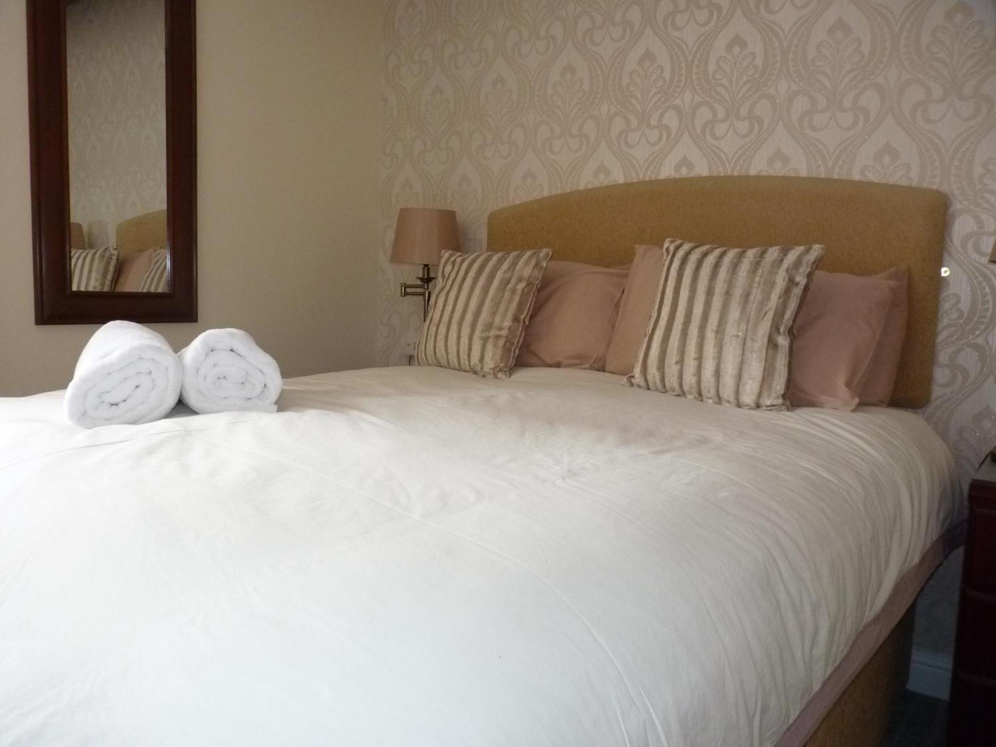 Seven Stars - Bed & Breakfast & Restaurant Bed and Breakfast Okehampton Esterno foto